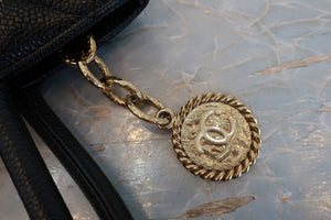 CHANEL Medallion Tote Caviar skin Black/Gold hadware Tote bag 700100028