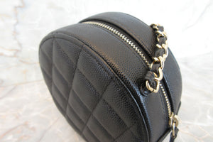 CHANEL/シャネル マトラッセラウンドチェーンショルダーバッグ キャビアスキン ブラック/ゴールド金具 ショルダーバッグ 700070211
