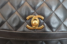 画像をギャラリービューアに読み込む, CHANEL/シャネル マトラッセチェーンショルダーバッグ ラムスキン ブラック/ゴールド金具 ショルダーバッグ 800060033
