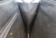Load image into Gallery viewer, CHANEL Matelasse fringe shoulder bag Lambskin Black/Gold hadware Shoulder bag 800040093
