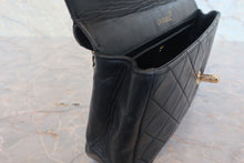 画像をギャラリービューアに読み込む, CHANEL/シャネル マトラッセバイカラーチェーンショルダーバッグ ラムスキン ブラック/ホワイト/ゴールド金具 ショルダーバッグ 800020245
