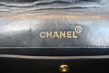 画像をギャラリービューアに読み込む, CHANEL/シャネル マトラッセバイカラーチェーンショルダーバッグ ラムスキン ブラック/ホワイト/ゴールド金具 ショルダーバッグ 800020245
