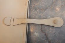 Load image into Gallery viewer, HERMES EVELYNE 3PM Epsom leather Craie X Engraving Shoulder bag 700120129
