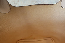 Load image into Gallery viewer, HERMES PICOTIN LOCK PM Clemence leather Nata Z Engraving Hand bag 70120147
