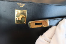 画像をギャラリービューアに読み込む, HERMES／エルメス ケリー32 ボックスカーフ ブラック ショルダーバッグ 700080203
