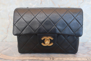 CHANEL Mini Matelasse single flap chain shoulder bag Lambskin Black/Gold hadware Shoulder bag 600090280