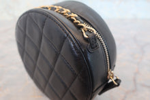 將圖片載入圖庫檢視器 CHANEL/シャネル マトラッセラウンドチェーンショルダーバッグ ラムスキン ブラック/ゴールド金具 ショルダーバッグ 800010145
