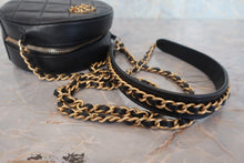 將圖片載入圖庫檢視器 CHANEL/シャネル マトラッセラウンドチェーンショルダーバッグ ラムスキン ブラック/ゴールド金具 ショルダーバッグ 800010145
