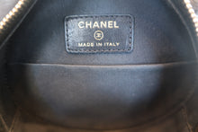 將圖片載入圖庫檢視器 CHANEL/シャネル マトラッセラウンドチェーンショルダーバッグ ラムスキン ブラック/ゴールド金具 ショルダーバッグ 800010145
