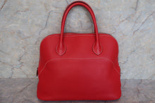 Load image into Gallery viewer, HERMES BOLIDE RELAX 35 Novillo leather Rouge casaque T Engraving Hand bag 600090046
