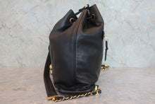 将图片加载到图库查看器，CHANEL/香奈儿 经典双C 链背包 羊皮 Black/Gold Hardware(黑色/金色金属) 背包 800070113

