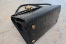 Load image into Gallery viewer, HERMES Mini KELLY 20 Crocodile Porosus Black Shoulder bag 500100049
