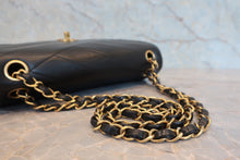 Load image into Gallery viewer, CHANEL Bias stitch chain shoulder bag Lambskin Black/Gold hadware Shoulder bag 800080226
