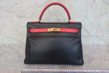 将图片加载到图库查看器，HERMES KELLY 32 Gulliver leather Black/Rouge vif 〇Z刻印 Shoulder bag 800030045
