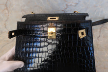 Load image into Gallery viewer, HERMES Mini KELLY 20 Crocodile Porosus Black Shoulder bag 500100049
