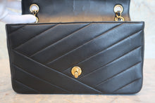 Load image into Gallery viewer, CHANEL Bias stitch chain shoulder bag Lambskin Black/Gold hadware Shoulder bag 800080226
