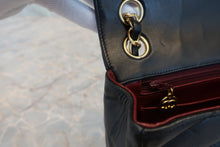 Load image into Gallery viewer, CHANEL Bias stitch chain shoulder bag Lambskin Black/Gold hadware Shoulder bag 800080226

