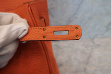 Load image into Gallery viewer, HERMES BIRKIN 35 Togo leather Orange □M Engraving Hand bag 700120138
