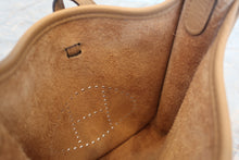 將圖片載入圖庫檢視器 HERMES／エルメス エブリンTPM トリヨンクレマンス チャイ U刻印 ショルダーバッグ 700080222
