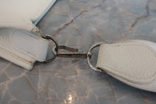 Load image into Gallery viewer, HERMES EVELYNE 3PM Clemence leather White □M Engraving Shoulder bag 600070179
