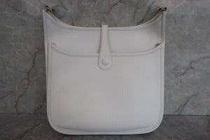 HERMES EVELYNE 3PM Clemence leather White □M刻印 Shoulder bag 600070179