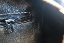 Load image into Gallery viewer, CHANEL Matelasse Chain shoulder bag Lambskin Black/Gold hadware Shoulder bag 800040103
