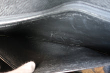 Load image into Gallery viewer, CHANEL  V-Stitch chain shoulder bag Caviar skin Black/Gold hadware Shoulder bag 700100026
