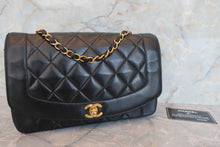 将图片加载到图库查看器，CHANEL/香奈儿 戴妃 CF 链条包 羊皮 Black/Gold hadware(黑色/金色金属) 肩背包 700060199
