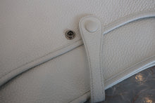 Load image into Gallery viewer, HERMES EVELYNE 3PM Clemence leather White □M Engraving Shoulder bag 600070179
