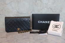 画像をギャラリービューアに読み込む, CHANEL/シャネル マトラッセプッシュロックチェーンショルダーバッグ ラムスキン ブラック/ゴールド金具 ショルダーバッグ 800070033
