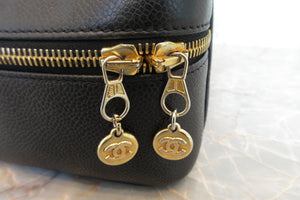 CHANEL/シャネル ココマーク2WAYチェーンショルダーバッグ キャビアスキン ブラック/ゴールド金具 バニティ 700070227