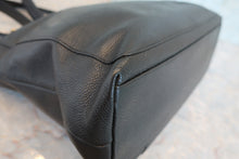 Load image into Gallery viewer, CHANEL CC mark chain tote bag Caviar skin Black/Gold hadware Tote bag 800080245
