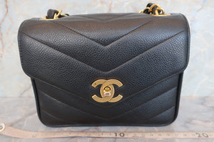 CHANEL/シャネル Ｖステッチチェーンショルダーバッグ キャビアスキン ブラック/ゴールド金具 ショルダーバッグ 600100014