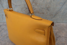 將圖片載入圖庫檢視器 HERMES／エルメス ケリー35 クシュベル ジョーヌ □A刻印 ショルダーバッグ 700030194
