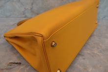 將圖片載入圖庫檢視器 HERMES／エルメス ケリー35 クシュベル ジョーヌ □A刻印 ショルダーバッグ 700030194
