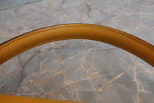 將圖片載入圖庫檢視器 HERMES／エルメス ケリー35 クシュベル ジョーヌ □A刻印 ショルダーバッグ 700030194
