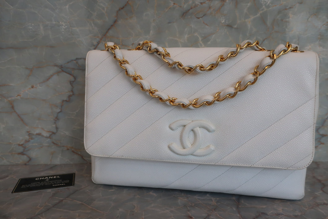 CHANEL/シャネル バイアスステッチチェーンショルダーバッグ キャビアスキン ホワイト/ゴールド金具 ショルダーバッグ 700060208