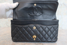Load image into Gallery viewer, CHANEL Matelasse double flap double chain shoulder bag Caviar skin Black/Gold hadware Shoulder bag 800030114
