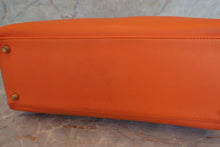 画像をギャラリービューアに読み込む, HERMES／エルメス ケリー32 ヴォーガリバー オレンジ 〇Z刻印 ショルダーバッグ 700050217
