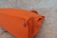 画像をギャラリービューアに読み込む, HERMES／エルメス ケリー32 ヴォーガリバー オレンジ 〇Z刻印 ショルダーバッグ 700050217
