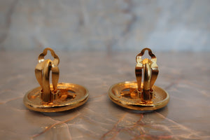CHANEL CC mark earring Gold plate Gold Earring 500110143