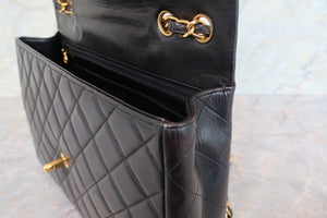 CHANEL Medium Matelasse Single flap chain shoulder bag Lambskin Black/Gold hadware Shoulder bag 700100024
