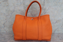 将图片加载到图库查看器，HERMES GARDEN PARTY PM Negonda leather Orange □O刻印 Tote bag 500100207
