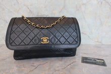 将图片加载到图库查看器，CHANEL/香奈儿 CF 链条包 羊皮 Black/Gold hadware(黑色/金色金属) 肩背包 800040094
