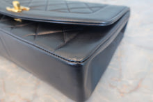Load image into Gallery viewer, CHANEL  Diana matelasse chain shoulder bag Lambskin Navy/Gold hadware Shoulder bag 800070144
