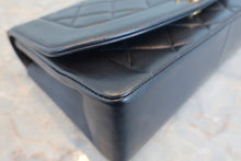 Load image into Gallery viewer, CHANEL  Diana matelasse chain shoulder bag Lambskin Navy/Gold hadware Shoulder bag 800070144
