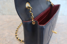 Load image into Gallery viewer, CHANEL  Diana matelasse chain shoulder bag Lambskin Navy/Gold hadware Shoulder bag 800070144

