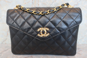 CHANEL/シャネル マトラッセチェーンショルダーバッグ ラムスキン ブラック/ゴールド金具 ショルダーバッグ 600100023