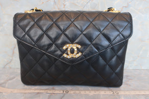 CHANEL/シャネル マトラッセチェーンショルダーバッグ ラムスキン ブラック/ゴールド金具 ショルダーバッグ 600100023