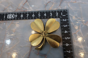 CHANEL/香奈儿 经典双C 苜蓿型 胸针 镀金 Gold(金色) 胸针 500110091